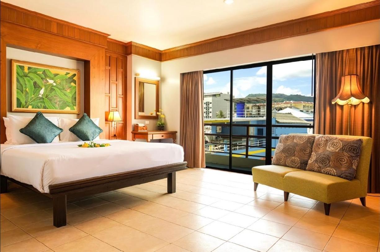 C & N Hotel - Sha Extra Plus Patong Екстериор снимка
