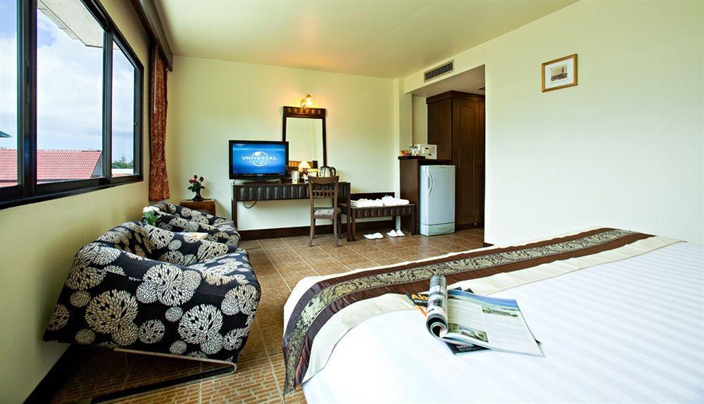 C & N Hotel - Sha Extra Plus Patong Екстериор снимка